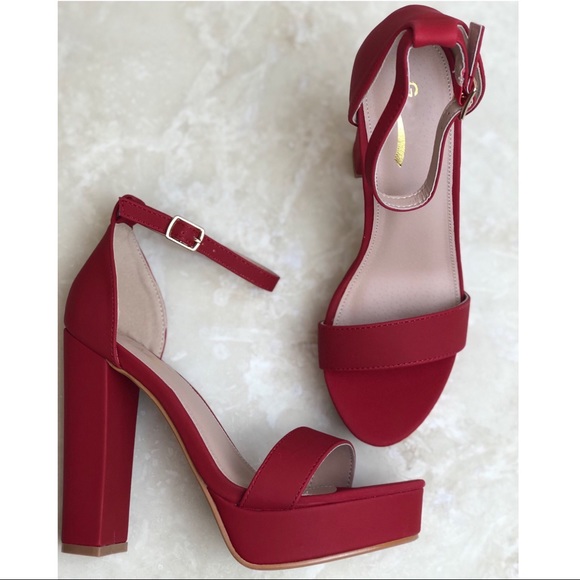 Red Heels - Picture 3 of 3